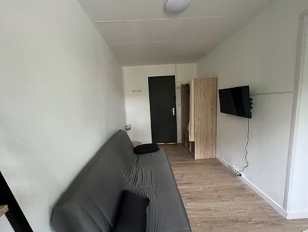 CHAMBRE EN COLOCATION TOUTES CHARGES COMPRIS ET WIFI OFFERT - Photo 2