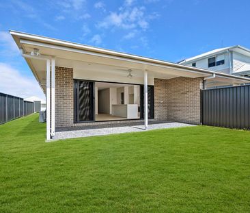 4 Bedroom Family Home - Photo 1