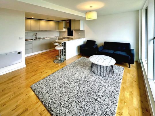 2 bedroom flat to rent - Photo 1