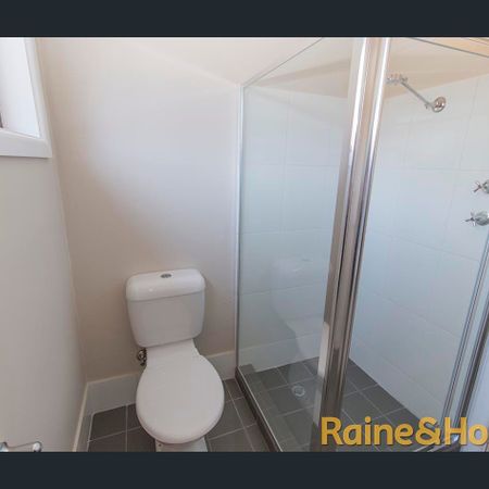 Convenient Central Location - Photo 3