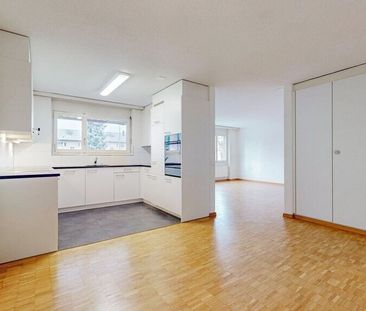 Large 4.5-room apartment in Vallunga - Photo 2