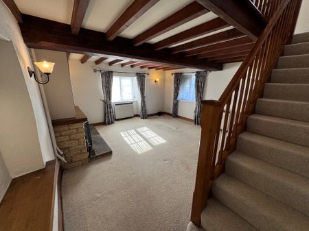 2 bedroom cottage to rent High Street, Waltham On The Wolds, Melton Mowbray, LE14 - Photo 2