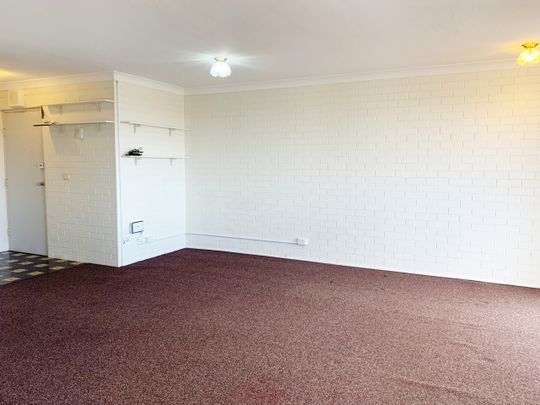 SKY HIGH VIEWS! - Photo 1