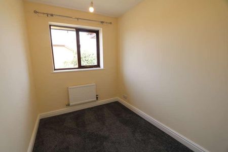 Dynevor Close, Bromham, Bedford, MK43 - Photo 4