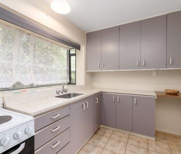 Newly Renovated 3-Bedroom Home - Prime Location Near Burwood Park &... - Photo 3