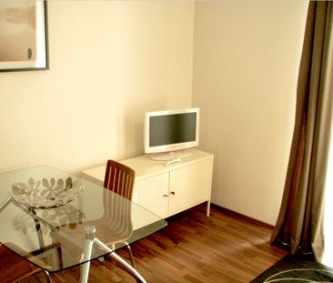 1 Zimmer in Düsseldorf - Photo 1