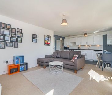 2 bedroom flat to rent - Photo 3