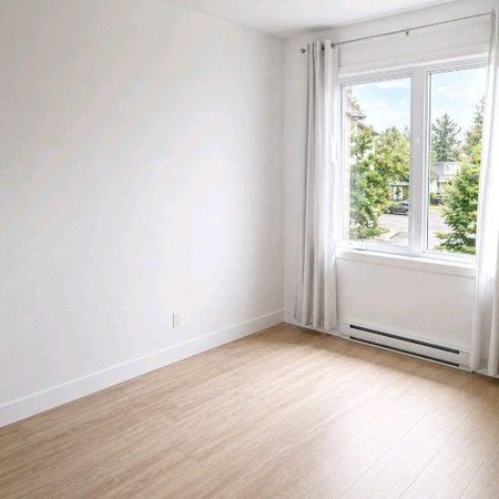 🔥 Cession de bail – Grand 5 1/2 moderne à Val-Bélair – Disponible maintenant 🔥 - Photo 3