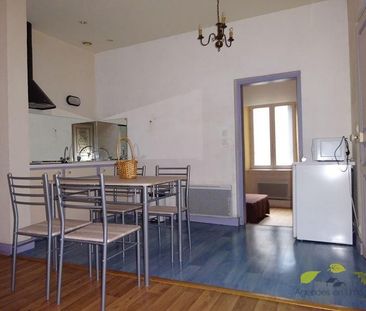 Location Appartement 2 pièces 49m² ST LEONARD DE NOBLAT 87400 - Photo 5