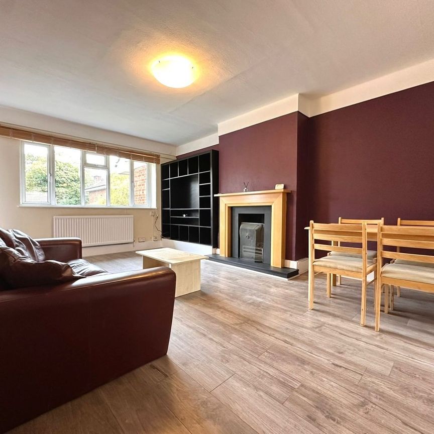 3 Bed Flat, Off East End Road, N2 - Photo 1