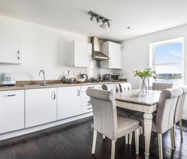 2 bedroom flat to rent - Photo 5