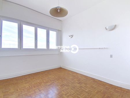 Location appartement à Lorient, 4 pièces 80.96m² - Photo 3