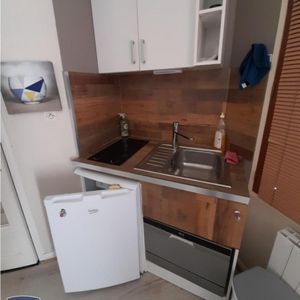 Location Appartement 1 pièce 15m² DIJON 21000 - Photo 2