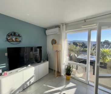 Location Appartement 2 pièces 40m² LA CIOTAT 13600 - Photo 6