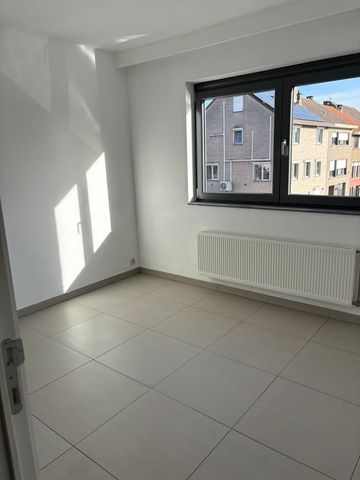 Appartement te huur - Foto 5