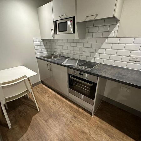 1 bedroom flat to rent - Photo 3