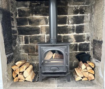 2 bedroom property to rent - Photo 1