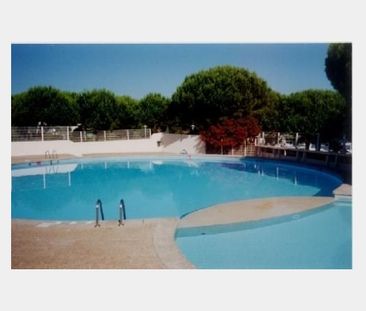Location Studio + cellier + piscine Le grau-du-roi - Photo 2