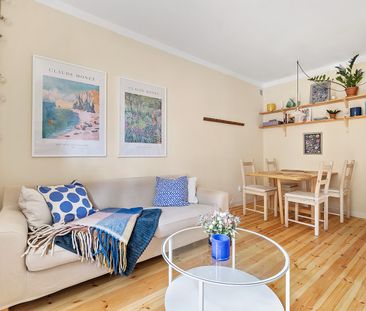 Råsundavägen, Solna - Foto 1