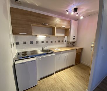 Location Appartement 2 pièces 45m² ST LO 50000 - Photo 5