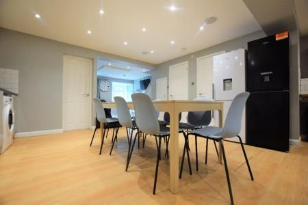 Tenterden Drive, Canterbury, CT2 - Photo 5