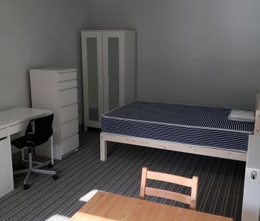 1 bedroom house to rent - Photo 2