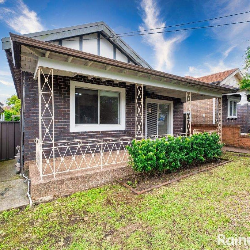 9A Palace Street, Ashfield, NSW 2131 - Photo 1