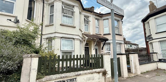 House share to rent - Photo 3