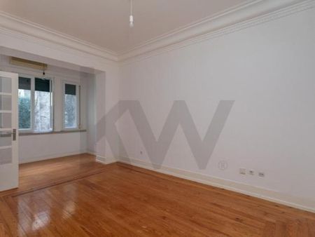 Apartamento T5 em Lisboa - Photo 2