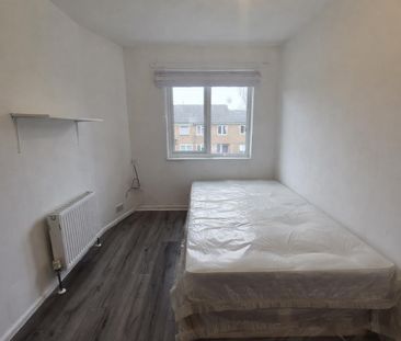 Hogan Way, London E5 - Photo 2