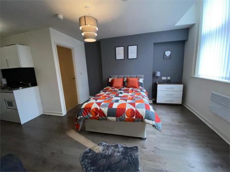 Studio to rent - Photo 4