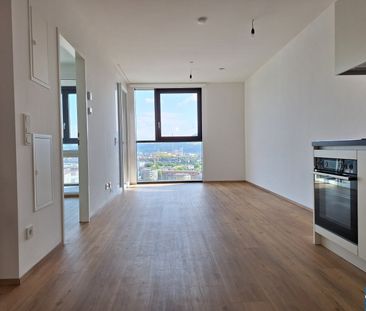 Lichtdurchflutete 2 Zimmer Wohnung mit perfekter Anbindung - Photo 3