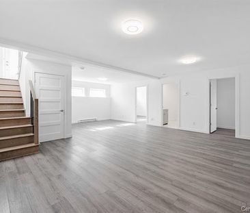 Maison de plain-pied - 341 Rue Deneault - Photo 3
