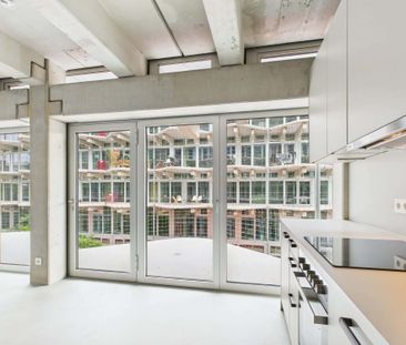 Shared furnished – for 3 people, 2-room apartment with balcony, fit... - Photo 6