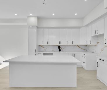 For Lease - 472 MUTUAL Street, Overbrook - Castleheights and Area, ... - Photo 3