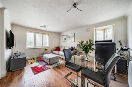 1 bedroom ground floor flat to rent - Photo 2