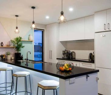 How about Hebe - Photo 2