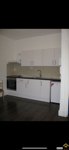 0 bed Flat in 34 Milton Avenue , London, N6 5QE - Photo 3