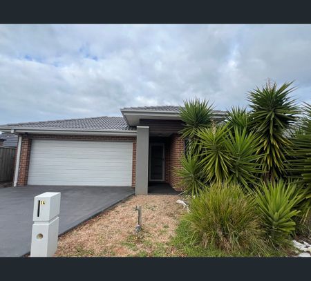 24 Goolwa Road, Point Cook, Vic 3030 - Photo 4