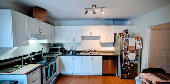 Immeuble - 560 Jacques-Cartier 4 ½ – Spacieux Et Lumineux - Photo 3