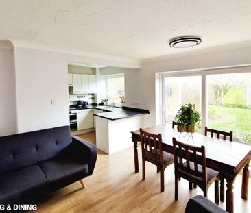 4 bedroom semi-detached house to rent - Photo 1