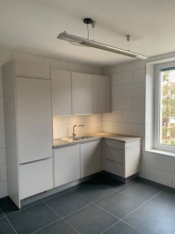 4.5 Zimmer, 90 m², 1. Stock - Photo 4