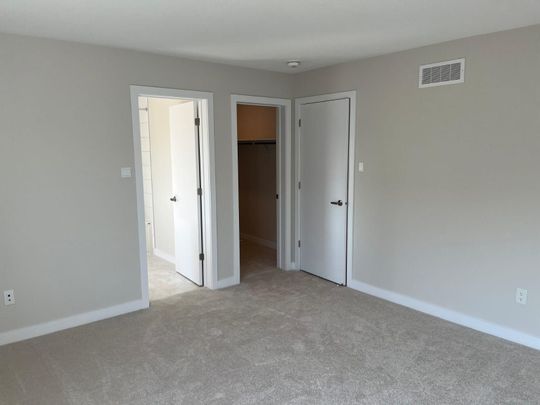 For Lease - 570 Oldenburg Drive, Stittsville - Munster - Richmond, Ontario - Photo 1