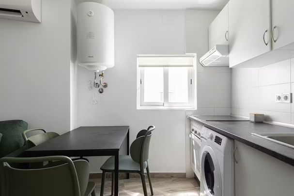 Calle Sánchez Morate, Getafe, Community of Madrid 28903 - Photo 1