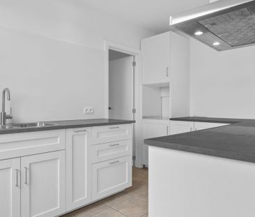 Woning te huur in Deerlijk voor € 1.100 met 4 slaapkamers - Photo 2