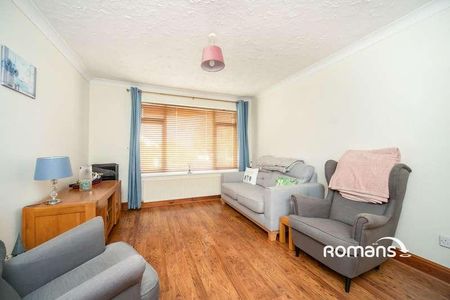 Melrose Gardens, Arborfield Cross, Reading, RG2 - Photo 5