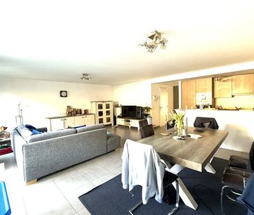 Appartement te huur - Foto 2