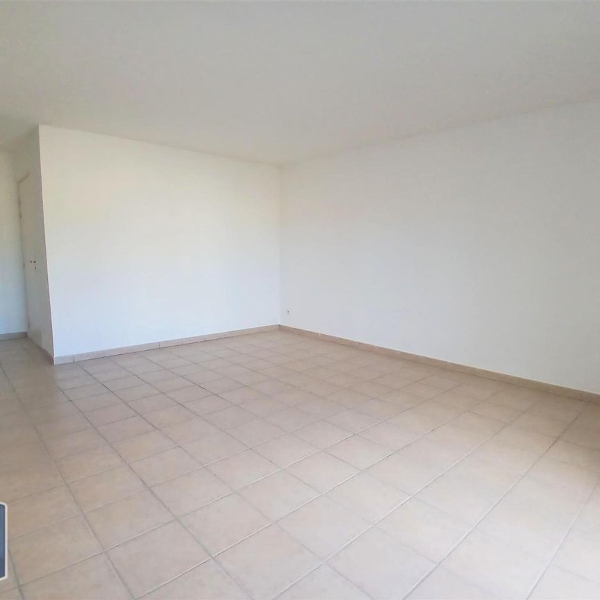 Location Appartement 3 pièces 63m² LEZIGNAN CORBIERES 11200 - Photo 1