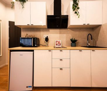 Przytulna kawalerka w centrum Katowic 24 m² - Photo 3