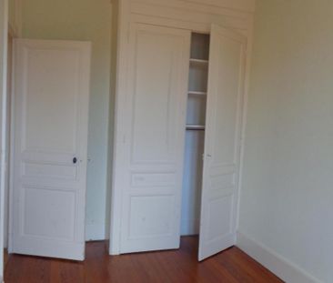 Location Appartement 3 pièces 61m² VILLEFRANCHE SUR SAONE 69400 - Photo 5